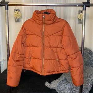 FOREVER 21 PUFFER COAT